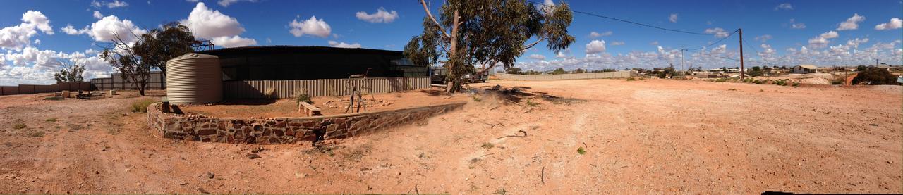 Breakaway Views 374 Alp St Hotel Coober Pedy Exterior photo